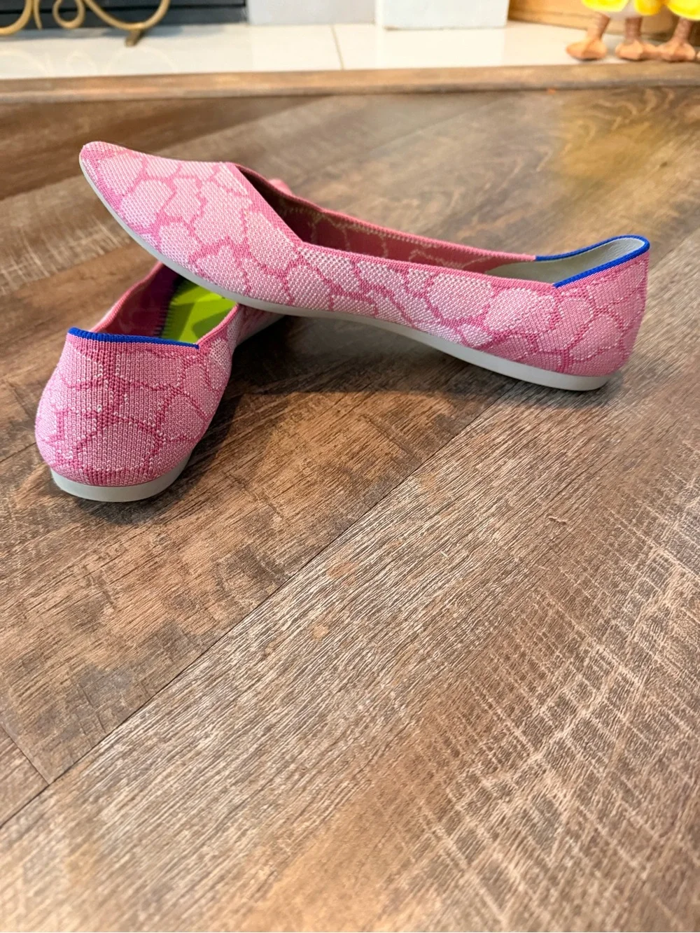 Rothy’s The Point Flats Women’s Size 10 Pink Patterned Knit Washable Pointed Toe - Picture 6 of 9